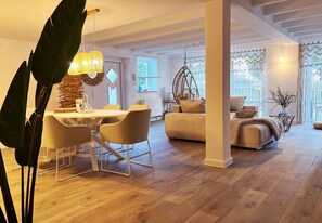 Interior - Modern lounge apartment with terrace, beach chair, parking - 50 meters to the beach (Sierksdorf)