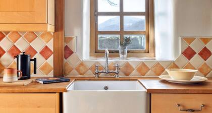 Cottage in Duddon Valley near River Duddon