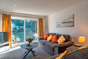 Smart TV - Cottage in Newquay near Fistral Beach (Newquay)