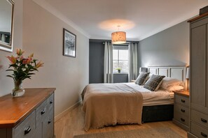 2 bedrooms, free WiFi - Apartment in Watergate Bay with Sea Views (Watergate Bay)