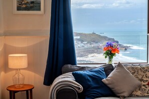 TV connectée, cheminée