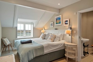 5 chambres, fer et planche à repasser, Wi-Fi