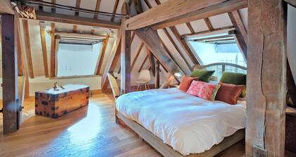 Apartment in Brackley Town Hall Charm