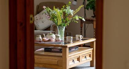 Cottage in Shropshire with Private Hot Tub
