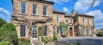 Lodge in Thirsk with Scenic Trails & Spa