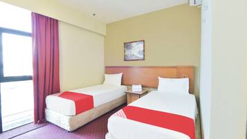 Deluxe Twin Room | Free WiFi, bed sheets