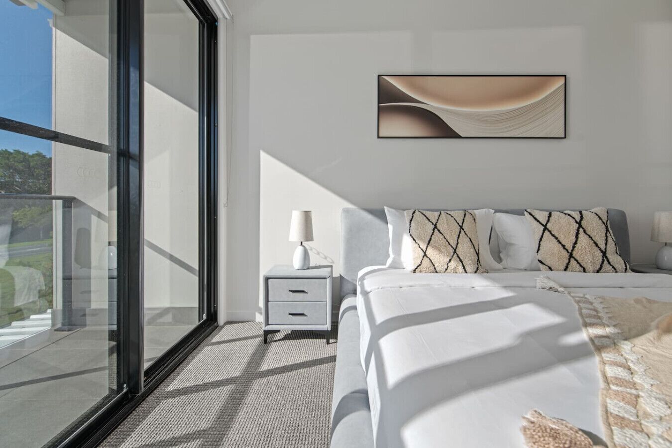 4 bedrooms, desk, iron/ironing board, WiFi