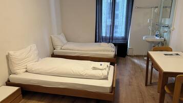 Double or Twin Room, Mountain View, Shared Bathroom