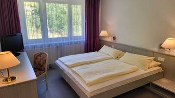 Classic-Doppelzimmer | Schreibtisch, kostenloses WLAN