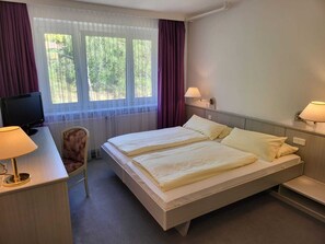 Habitación clásica doble | Escritorio y wifi gratis
