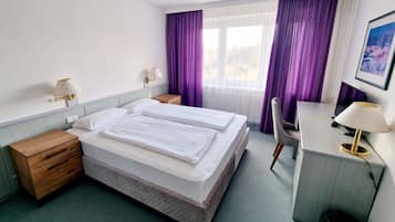 Kahden hengen classic-huone | Työpöytä, ilmainen Wi-Fi