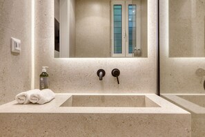 Apartment, 2 Bedrooms | Bathroom | Slippers