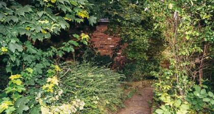 Hütte in UK mit Garten & Tennisplatz