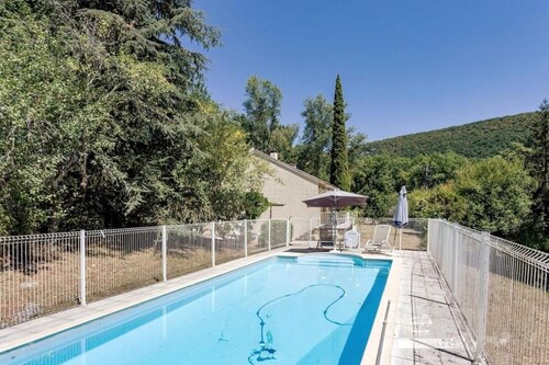 Villa avec piscine privée - 4 chambres - Proche St Antonin Noble Val