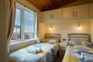 3 bedrooms, iron/ironing board, free WiFi