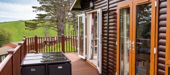 Lodge on Rame Peninsula near Freathy Beach