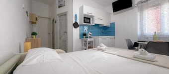 The Heart of Stintino – Wi-Fi & Private Parking