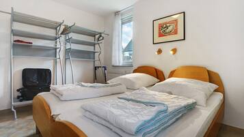 1 多间卧室、免费 WiFi、床单