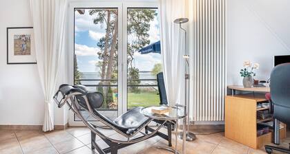 Apartment 'Hs13og mit MĂŒritzblick' with Lake View, Private Garden and Wi-Fi