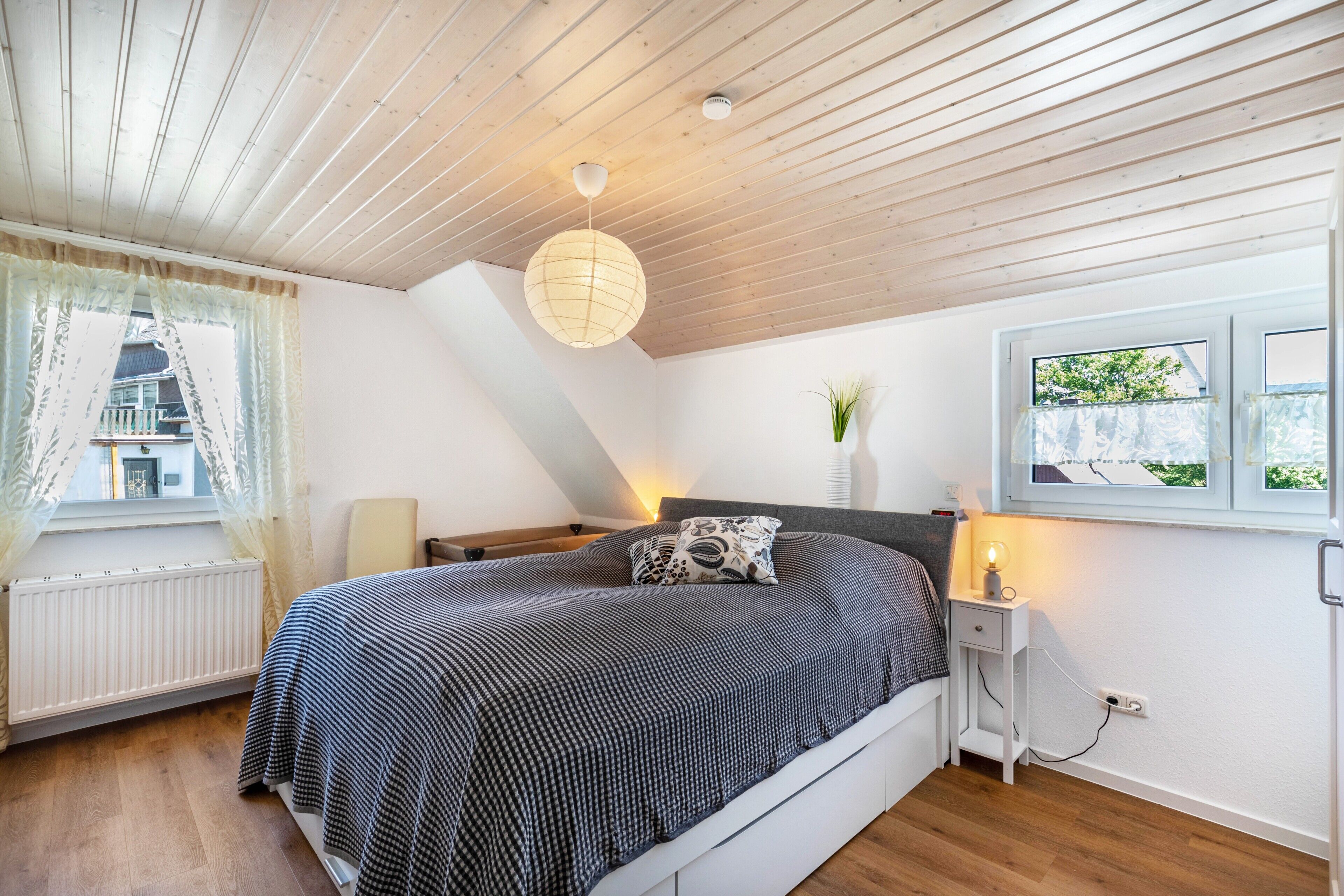 2 habitaciones, wifi gratis y ropa de cama 