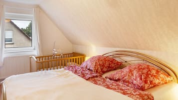 2 chambres, Wi-Fi gratuit, draps fournis