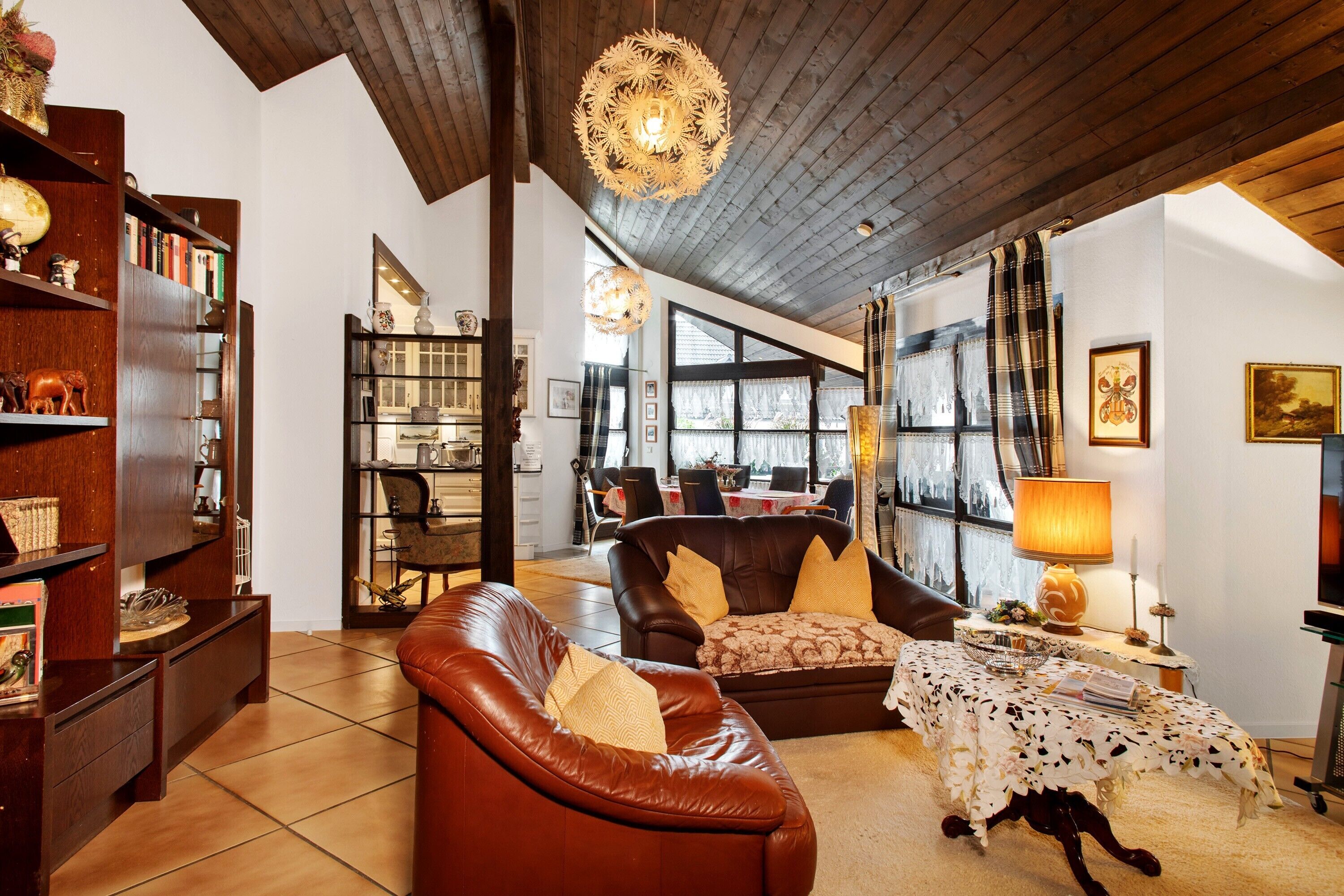 Tv, dvd-spelare och en stereo