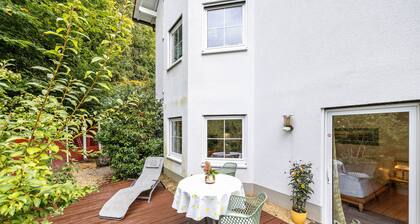Studio 'Remke' mit privater Terrasse und Wi-Fi