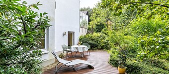Studio 'Remke' with Private Terrace and Wi-Fi