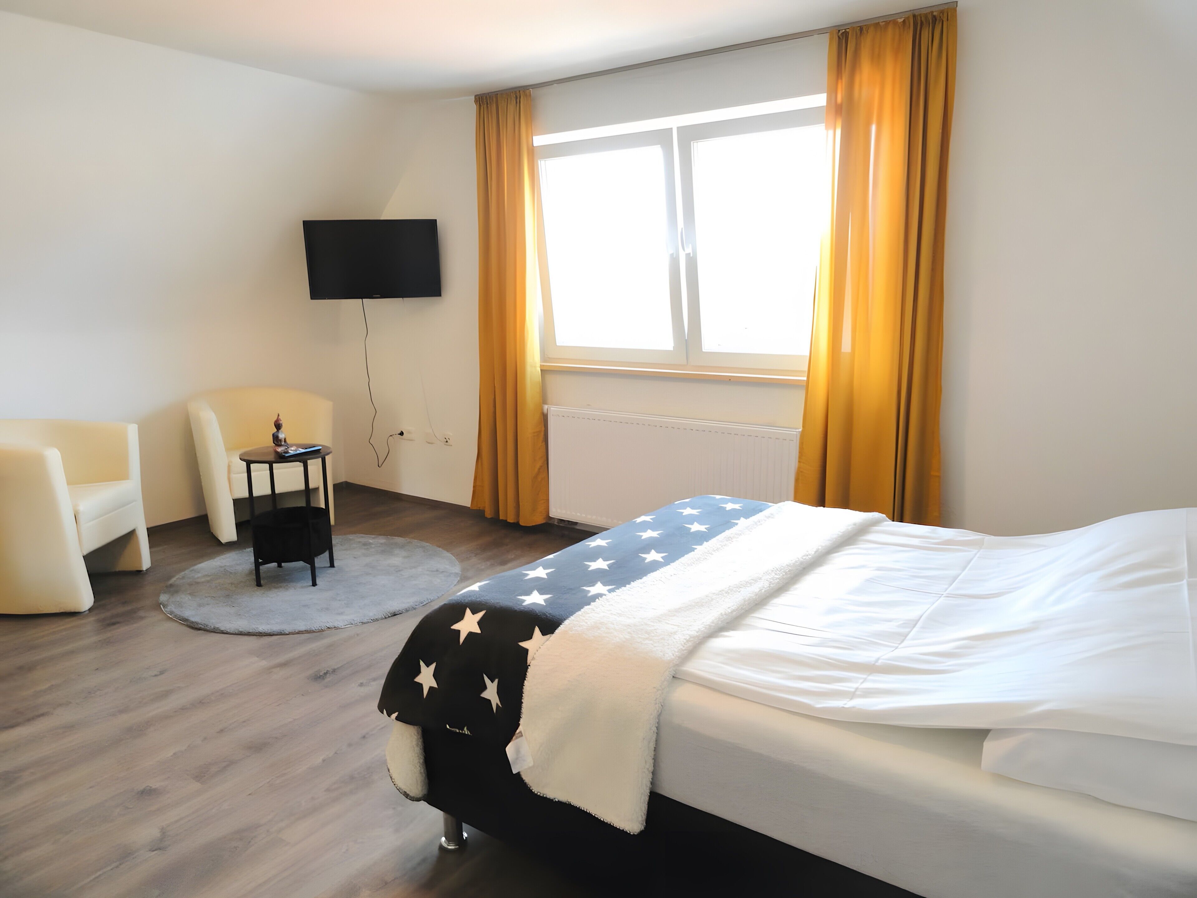 1 غرفة نوم ومكواة/لوح كي وواي فاي مجانًا وملاءات أسرّة