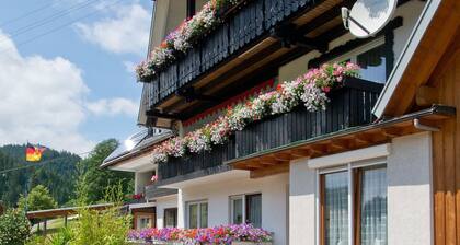 Apartment 'Anna, 40qm' with Shared Terrace, Balcony and Wi-Fi