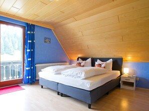 1 bedroom, free WiFi, bed sheets