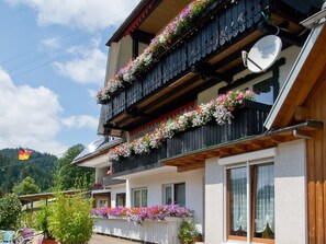 Exterior - Apartment 'Kerstin, 60qm' with Shared Terrace, Balcony and Wi-Fi (Bad Rippoldsau-Schapbach)
