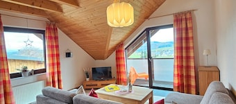 Apartment 'Schwalbennest' with Mountain View, Shared Terrace and Wi-Fi