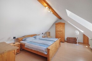 2 Schlafzimmer, Bügeleisen/Bügelbrett, kostenloses WLAN, Bettwäsche