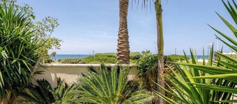 グーゲル ウェーブズ シービュー 4 ベッドルーム ファミリー アパートメンツ