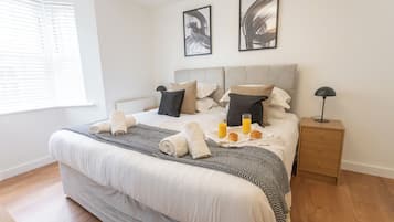 Apartment | 2 bilik tidur, seterika/papan seterika, Wi-fi percuma