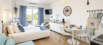 Beach Glove Ericeira III