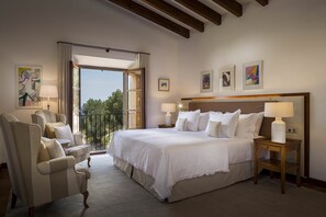 4 bedrooms, iron/ironing board, travel cot, free WiFi - My Rental Homes - Villa Mallorca large garden with private pool (Banyalbufar)