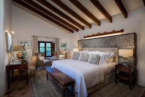 4 bedrooms, iron/ironing board, free WiFi - My Rental Homes | Villa Carlos with sea view and heated pool (Banyalbufar)