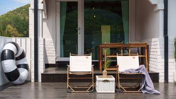 Basic Room, 1 Bedroom (AHouse(Private Jacuzzi/BBQ/Warm Pool)) | 1 bedroom, free WiFi