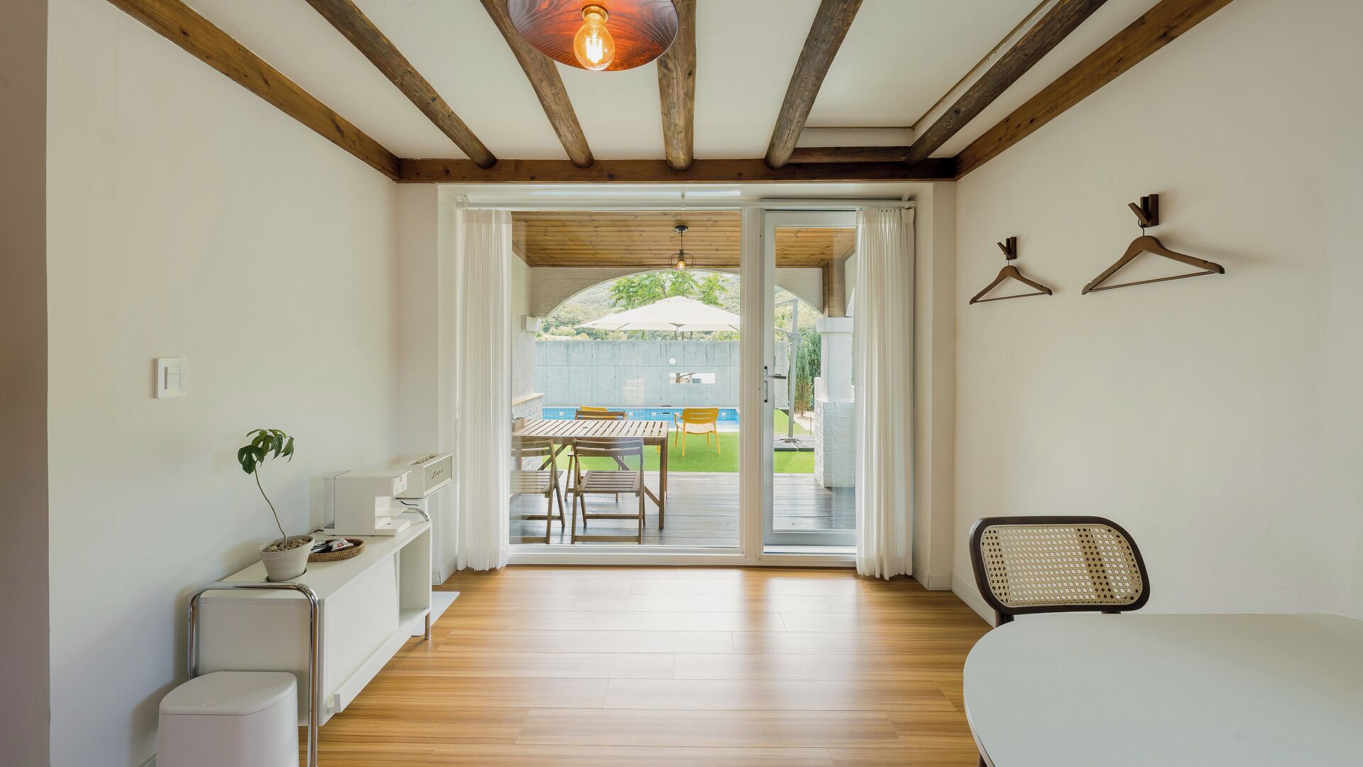 Basic-rum - 1 sovrum (AHouse(Private Jacuzzi/BBQ/Warm Pool)) | 1 sovrum och gratis wi-fi