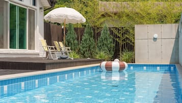 Basic Room, 1 Bedroom (BHouse(Private Jacuzzi/BBQ/Warm Pool)) | 1 bedroom, free WiFi