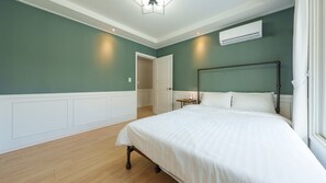 Rom – basic, 1 soverom (BHouse(Private Jacuzzi/BBQ/Warm Pool)) | 1 soverom og wi-fi (inkludert)