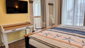 3 Schlafzimmer, Reisekinderbett, kostenloses WLAN, Bettwäsche