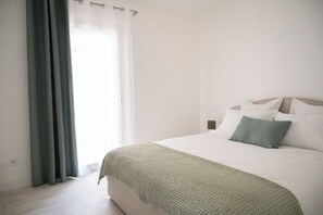 3 bedrooms, iron/ironing board, travel cot, WiFi