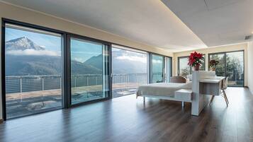 3 Schlafzimmer, Bügeleisen/Bügelbrett, Reisekinderbett, kostenloses WLAN