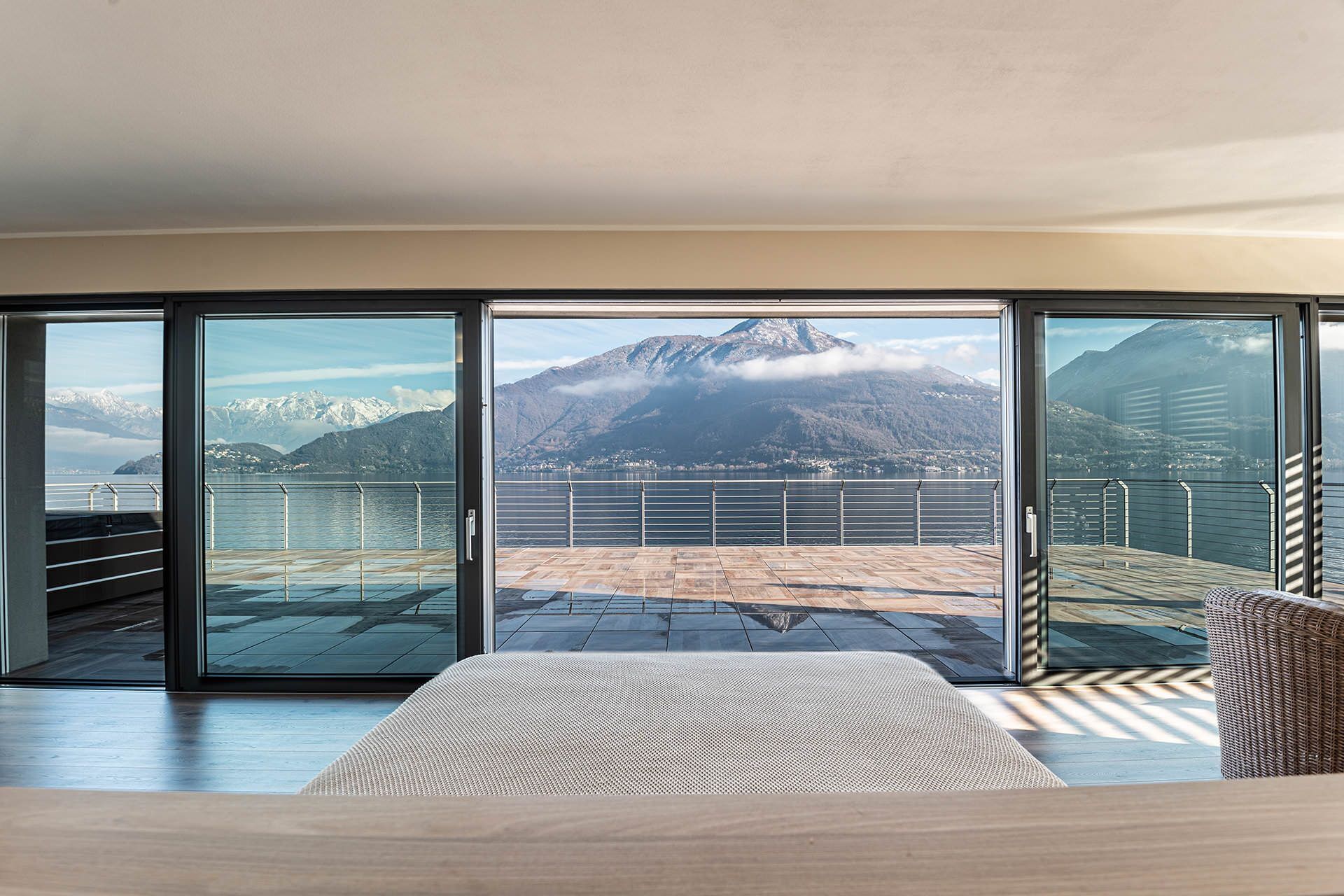 3 bedrooms, iron/ironing board, travel crib, free WiFi