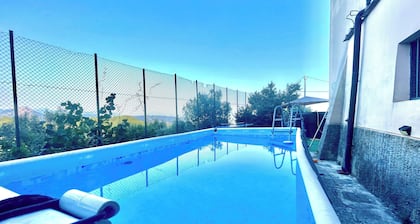 Seaview, Mountains, Relaxation, Sauna & Two Pools - Casale Dorotea