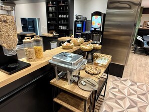 Dagelijks ontbijtbuffet (toeslag)