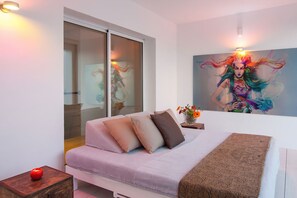 4 chambres, fer et planche à repasser, lit parapluie, Wi-Fi gratuit